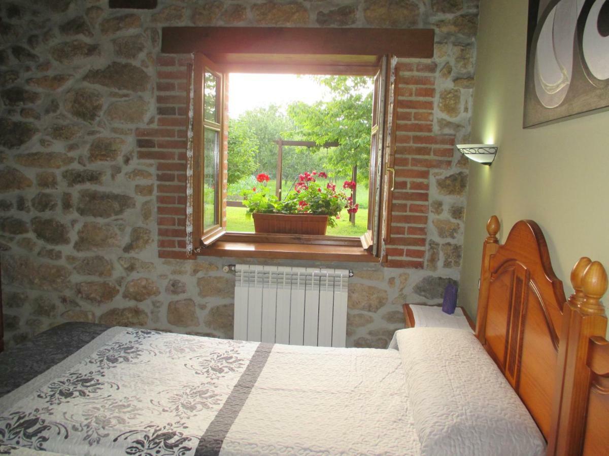 Casa Rural El Jondrigu Кангас-де-Оніс Екстер'єр фото